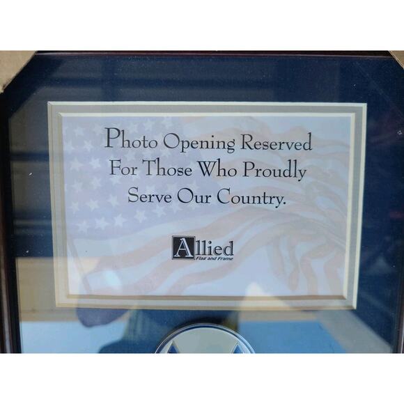 US. Air Force Picture Frame With Crest Collage Frame USAF 10x10 - Picture 2 of 3